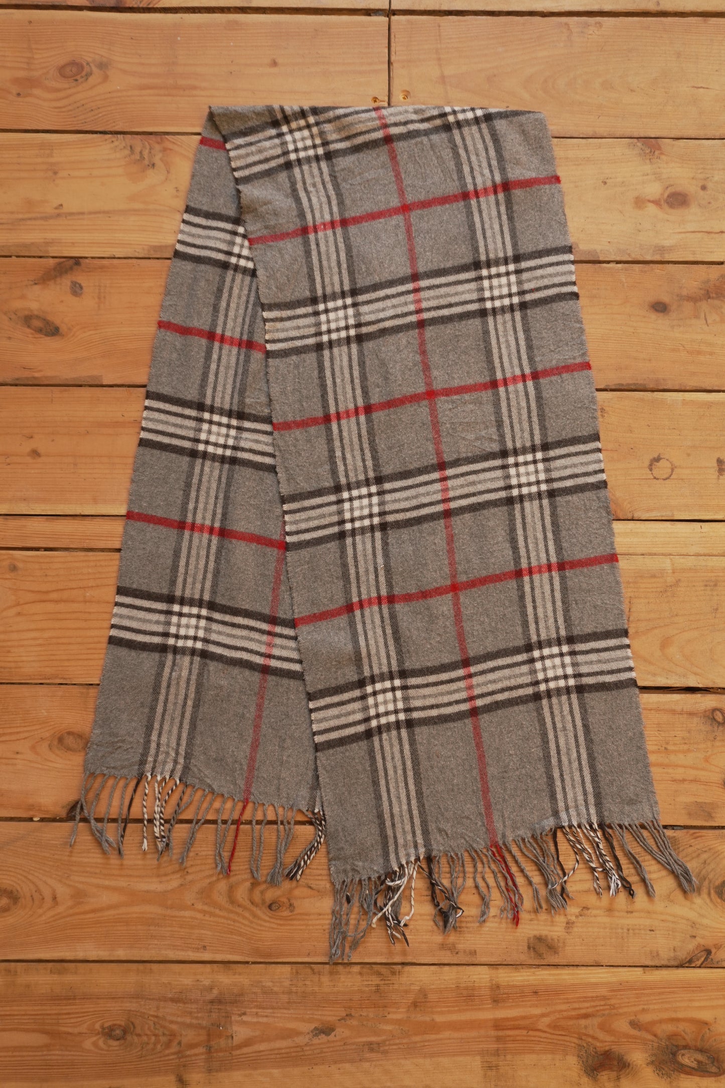 Scarf Vintage 80s 90s Burberrys 100 % Lambswool Grey Nova Check Pattern Wool Genuine Burberry