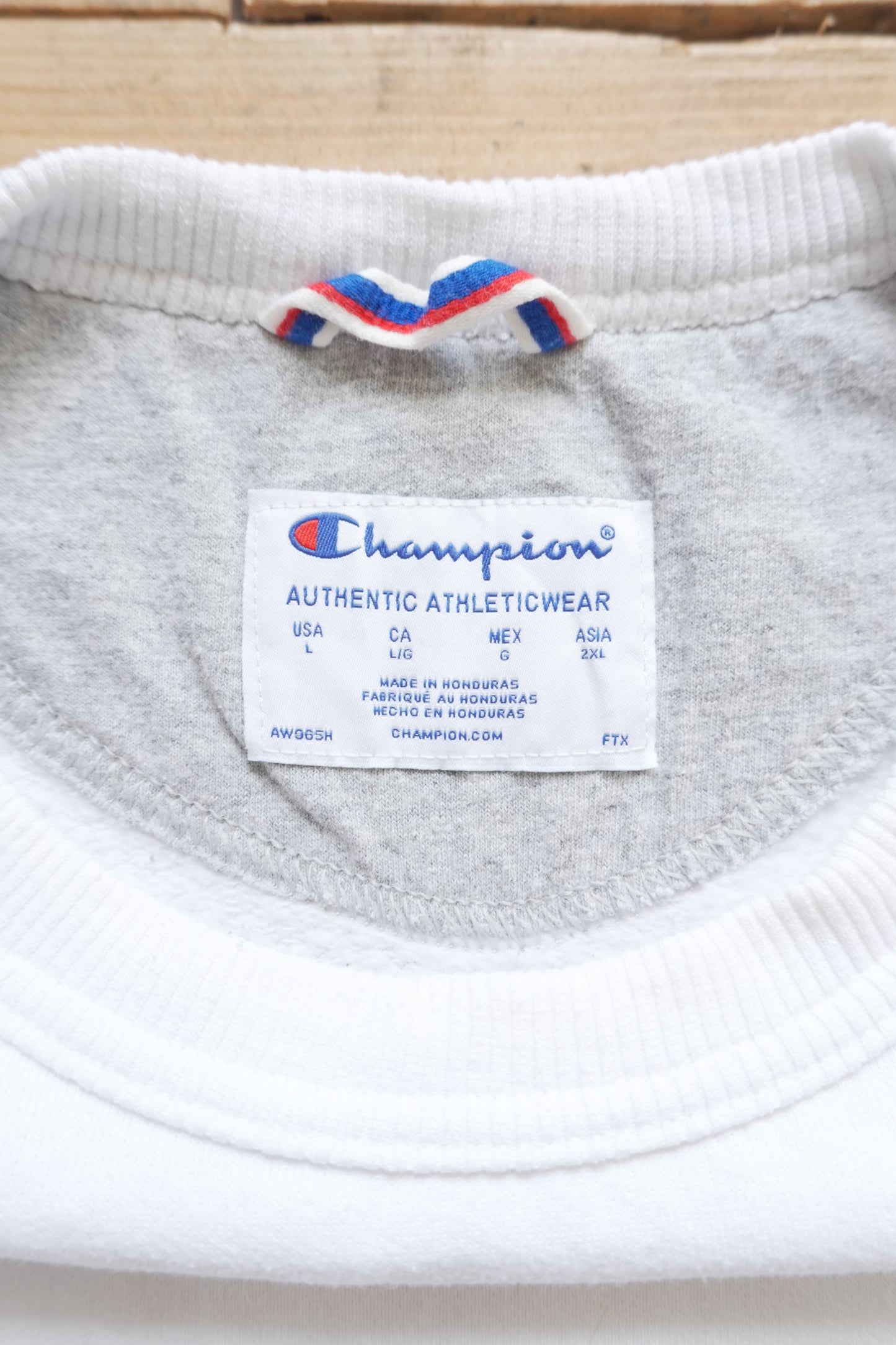 Vintage Champion Sweatshirt 90's Men White Large Dual "C" logos (Chest + Sleeve) Sportswear