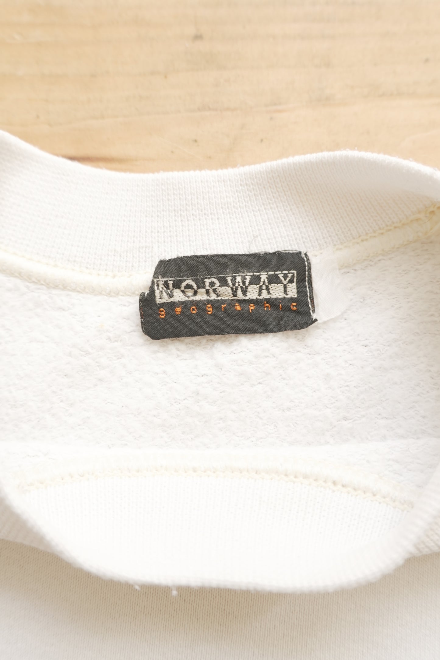 Vintage Sweatshirt Norway Geographic 80s 90s Cream Men's Small Crew Neck
