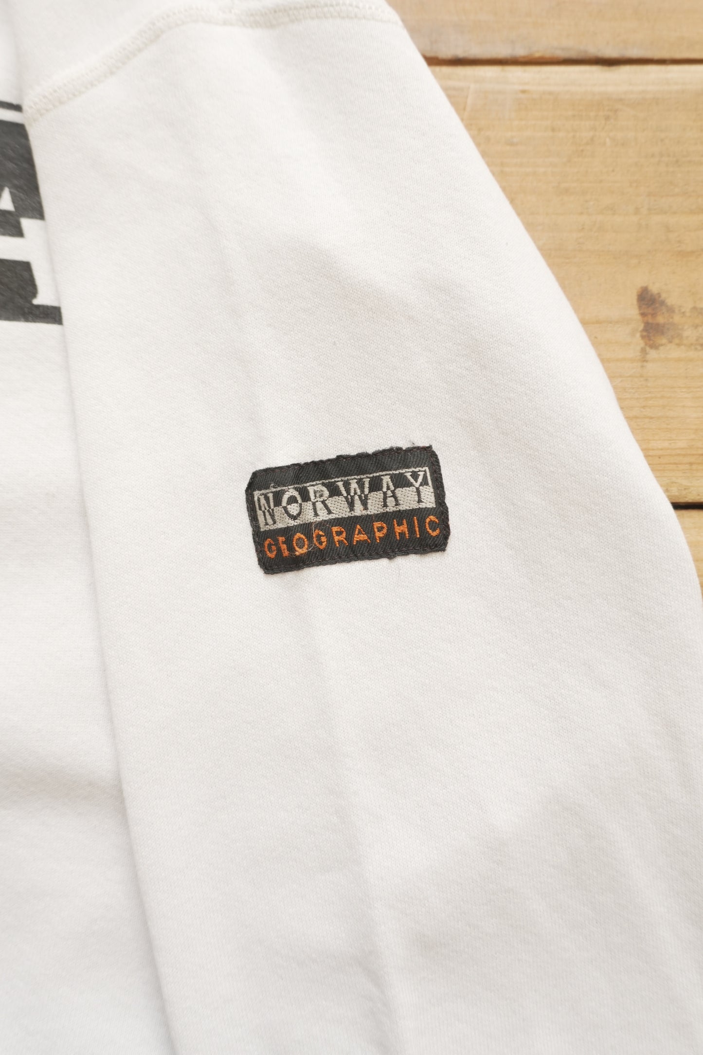 Vintage Sweatshirt Norway Geographic 80s 90s Cream Men's Small Crew Neck