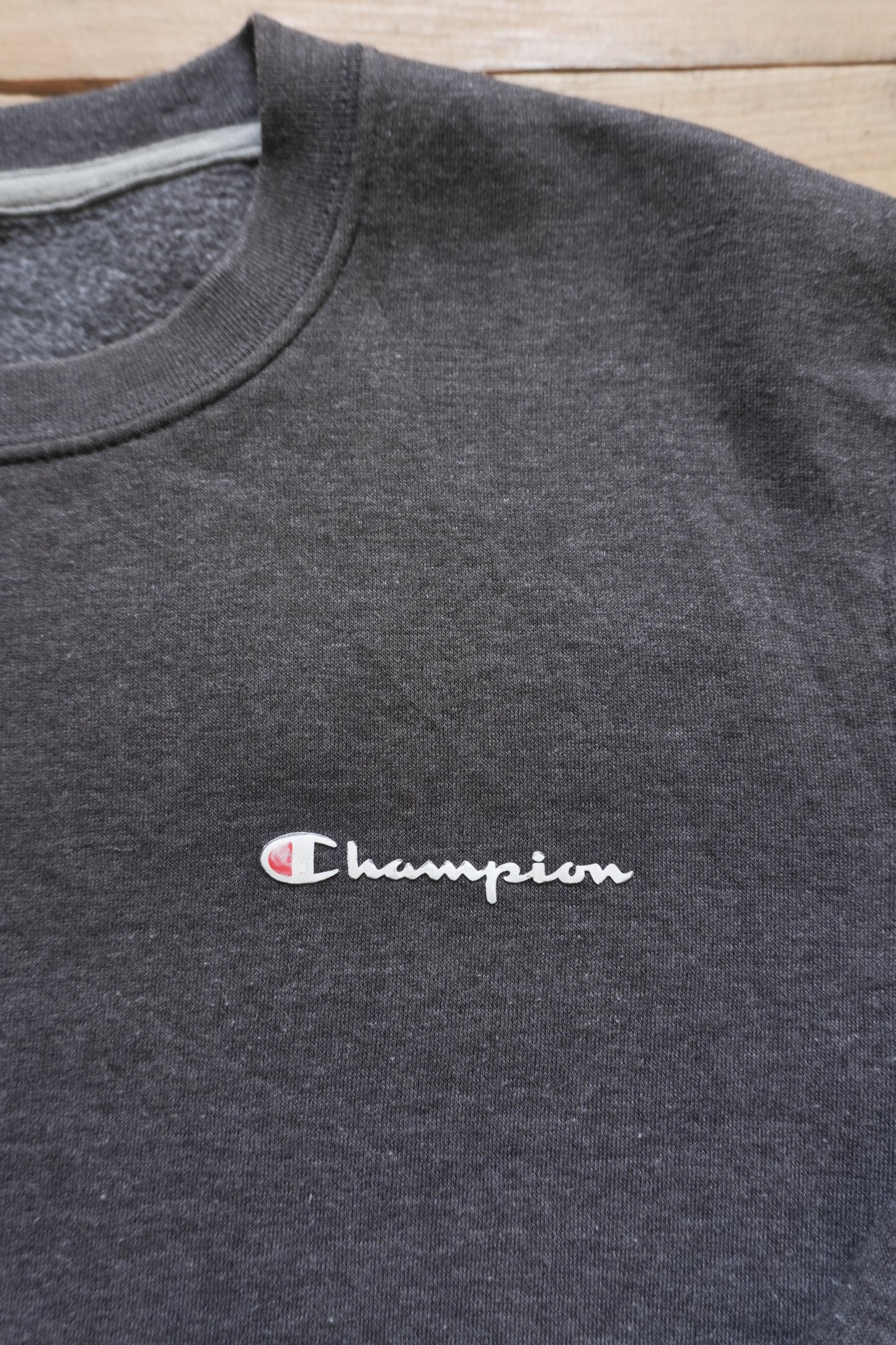 Vintage Champion Sweatshirt Dark Grey Crew Neck Logo on Front Men's Medium Sportswear