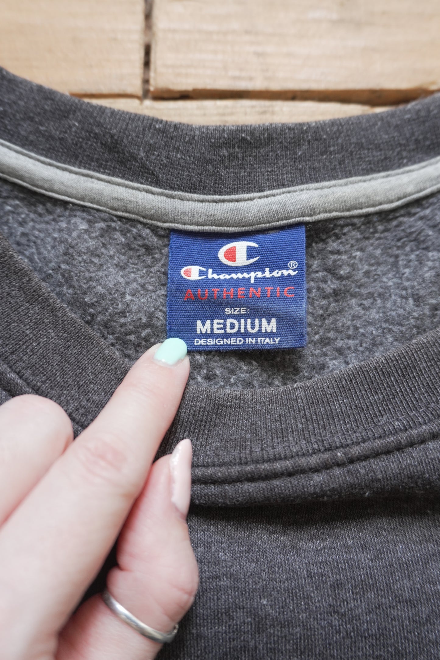 Vintage Champion Sweatshirt Dark Grey Crew Neck Logo on Front Men's Medium Sportswear
