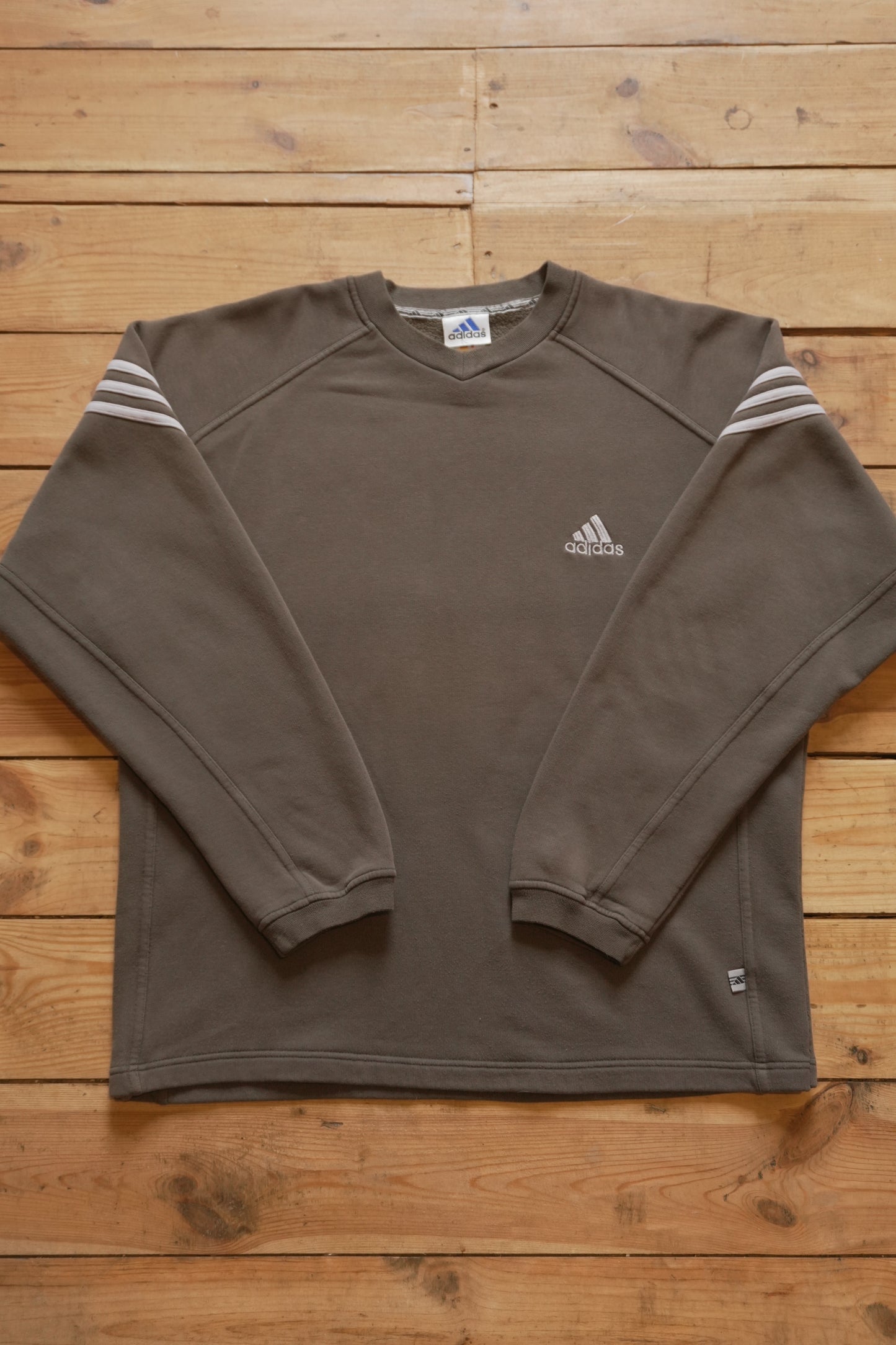 Adidas Sweatshirt Olive Khaki Green Grey Arm Stipe Men's XL Long Sleeve V-neck
