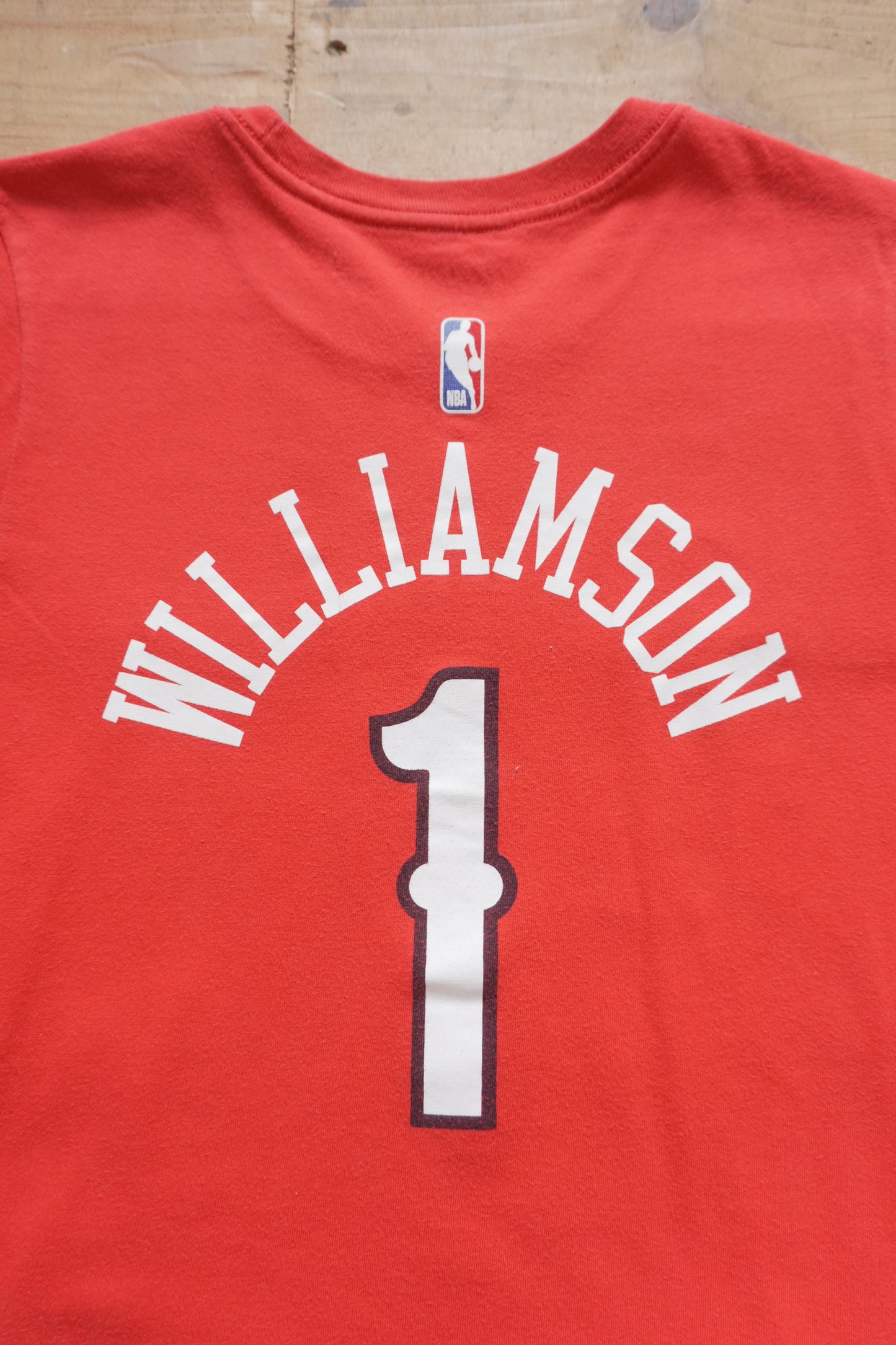 Nike Jordan T-shirt Dri-FIT Pelicans Zion Williamson Red Kid's Large Ages 14-16