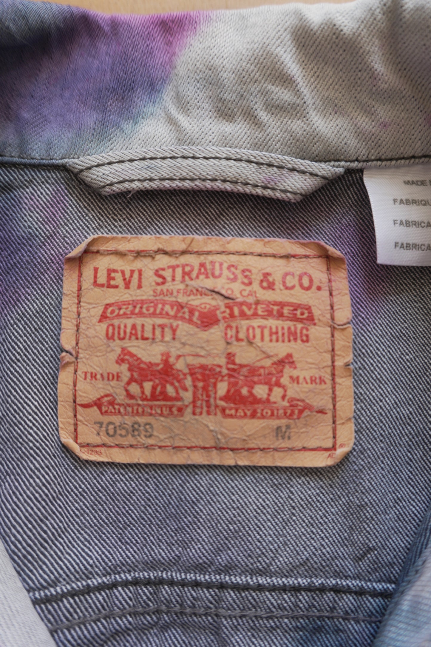 Vintage Levi's Denim Jacket Tie Dye Purple Medium Oversized Festival Rave