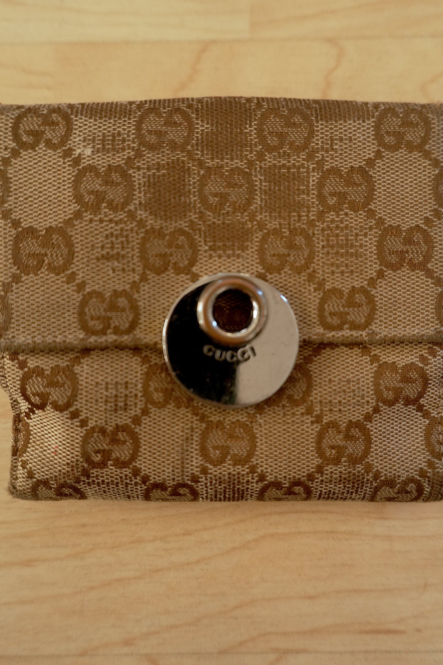 Gucci Wallet Vintage Beige Brown Canvas Leather GG Print Monogram Silver Horsebit Circle Clasp