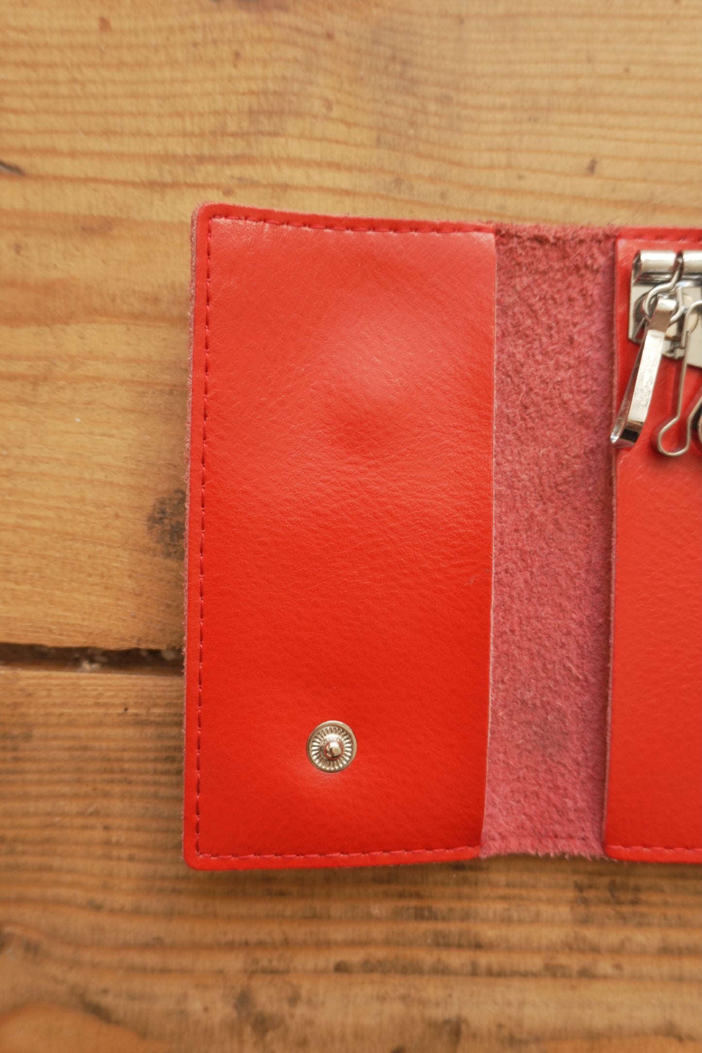 Vintage Key Case Red Leather Key Holder Silver Hardware with Key Hooks