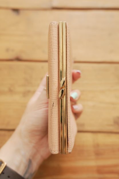 Nina Ricci Vintage Leather Light Pink Wallet Bifold Purse Gold Clasp