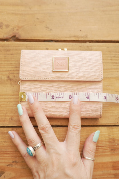 Nina Ricci Vintage Leather Light Pink Wallet Bifold Purse Gold Clasp