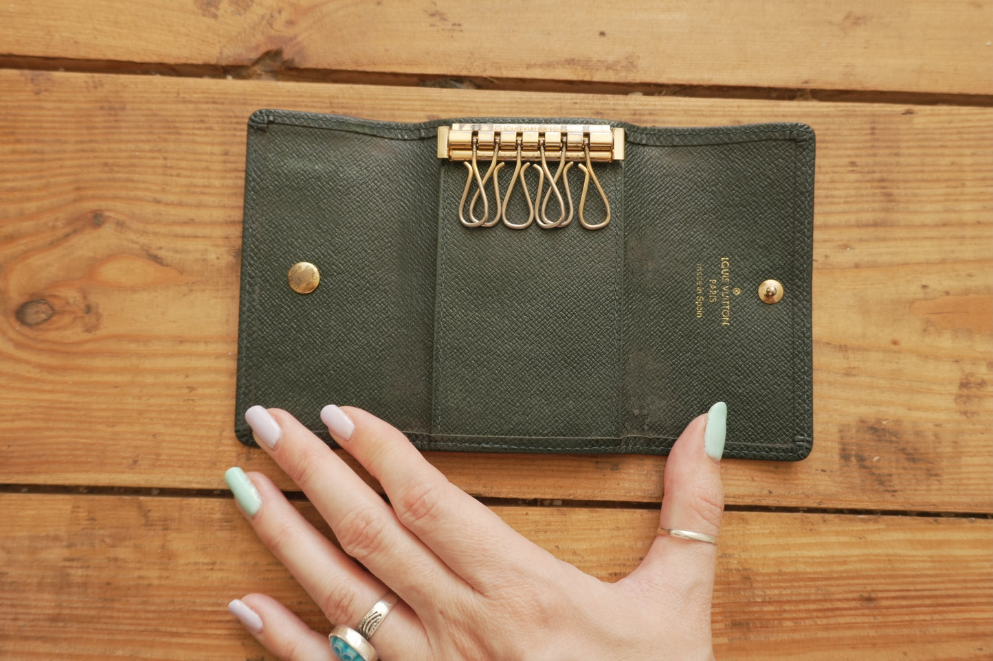 Louis Vuitton Green Leather Keycase Epi Leather Keyholder with Box