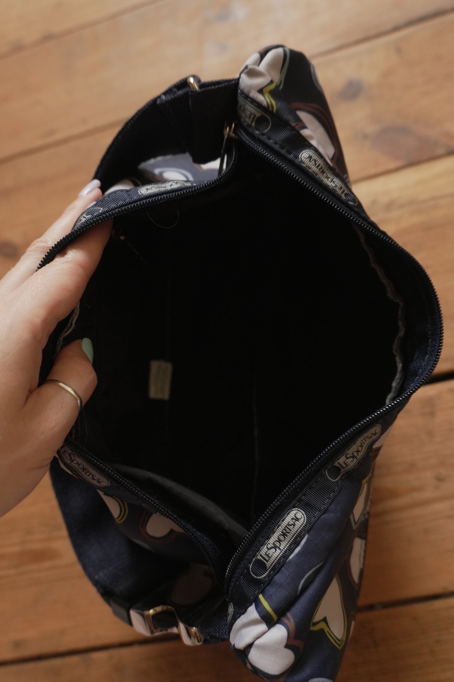 LeSportsac Handbag Heart Pattern Navy Blue White Nylon Women's