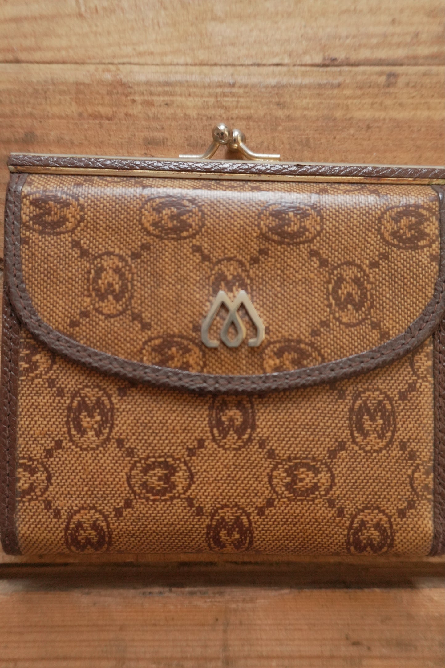 Vintage Brown Leather Purse Wallet Morabito Gold Harware