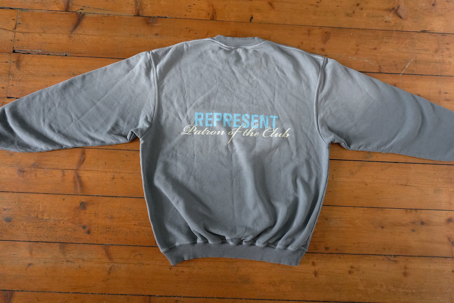 Represent Patron of the Club Sweatshirt – Washed Blue/Grey, Oversized Fit XS