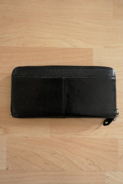 Coach Vintage Wallet Black Leather Zip Around Long Purse Gold Hardware Women's
