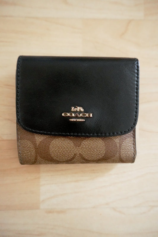 Coach Wallet Black Brown Leather Monogram Flap Small Purse Gold Logo Women's
