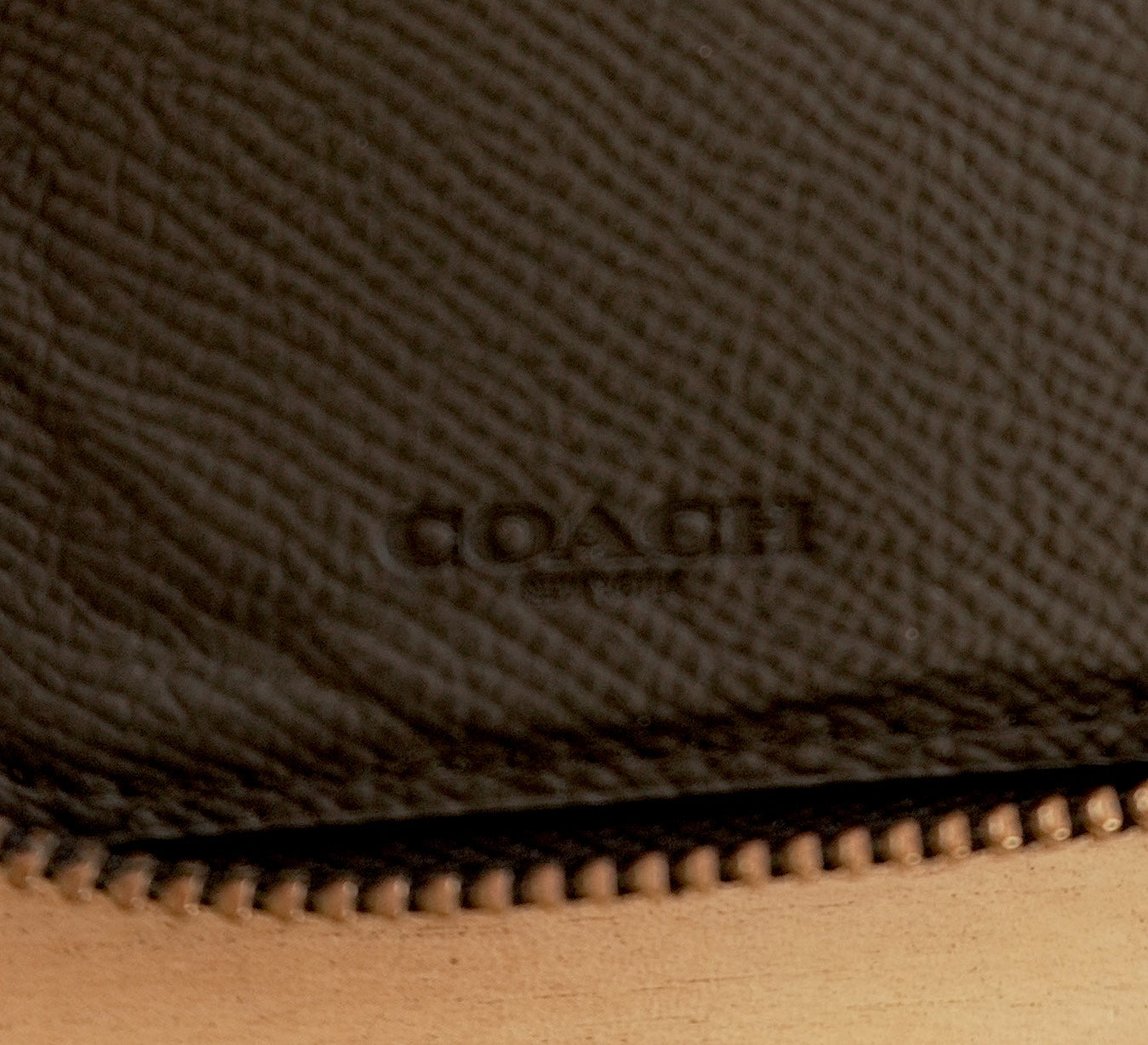 Coach Purse Black Leather Small Zip Around Wallet Gold Logo Zip Women's