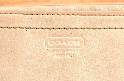Vintage Coach Coin Purse White Cream Leather Zip Pouch Keychain Small Wallet