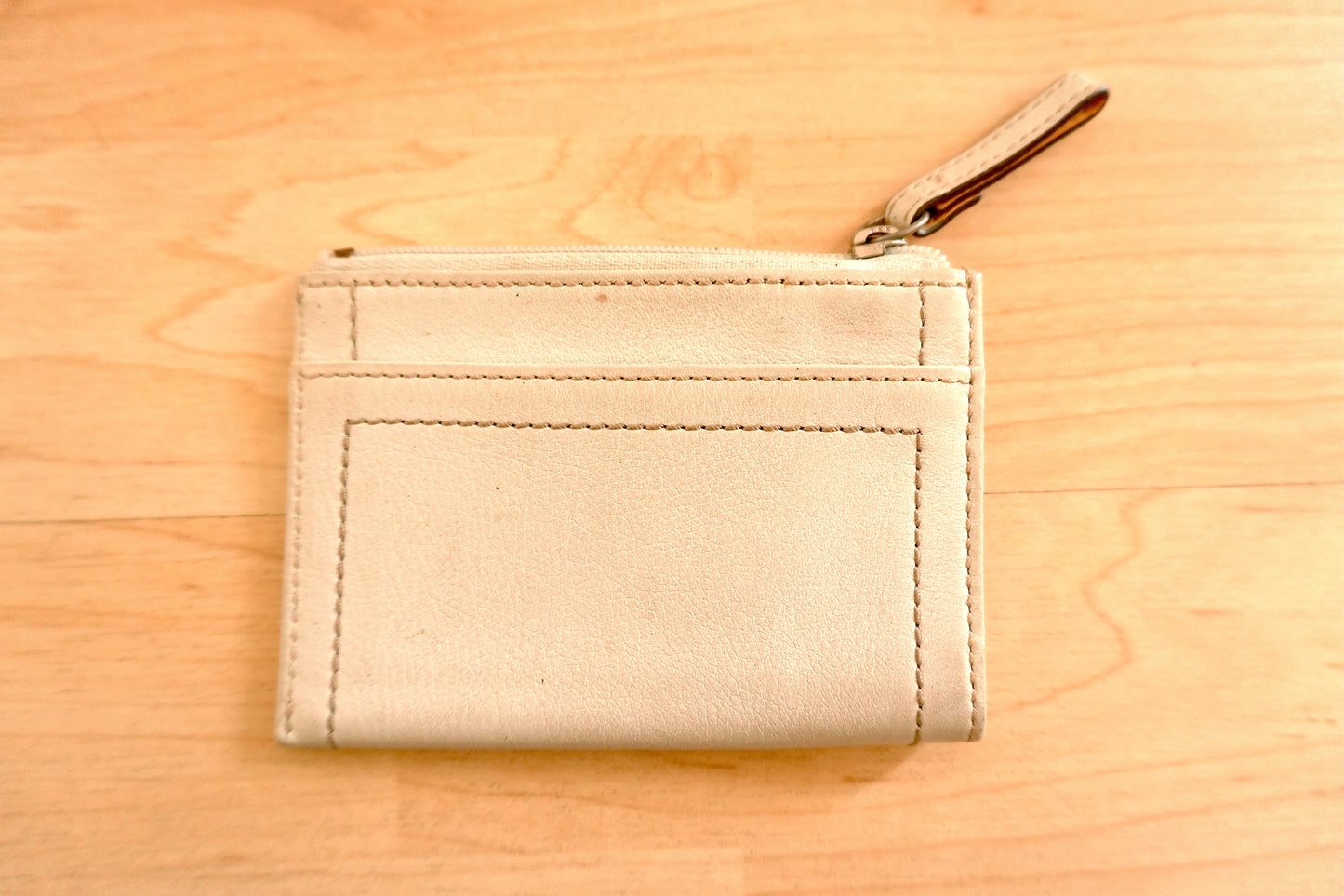 Vintage Coach Coin Purse White Cream Leather Zip Pouch Keychain Small Wallet