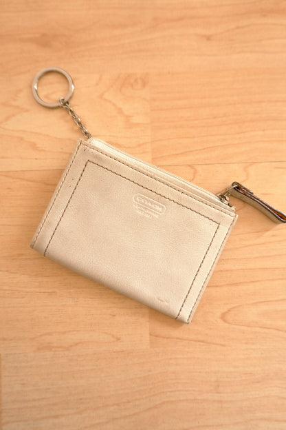 Vintage Coach Coin Purse White Cream Leather Zip Pouch Keychain Small Wallet