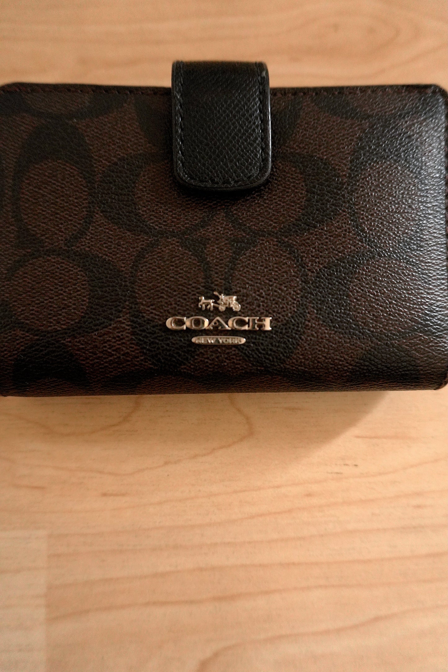 Coach Wallet Black Brown Leather Monogram Bifold Purse Gold Logo Zip