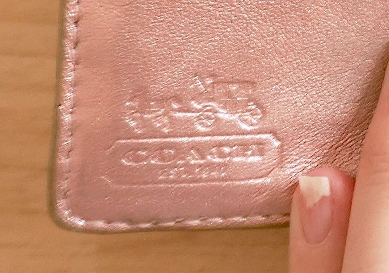Vintage Coach Y2K Heart Print Wallet Cream Beige Pink Leather Zip Purse Coin