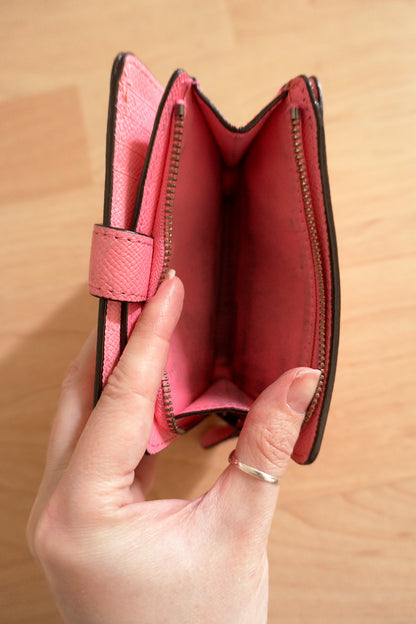 Coach Purse Vintage Bright Pink Leather Bifold Wallet Stud Fastening Women's