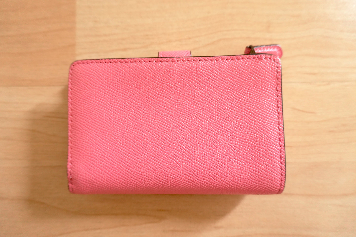 Coach Purse Vintage Bright Pink Leather Bifold Wallet Stud Fastening Women's