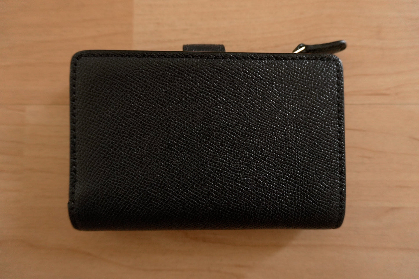 Coach Purse Black Leather Wallet Gold Logo Zip Women's Stud Fastening