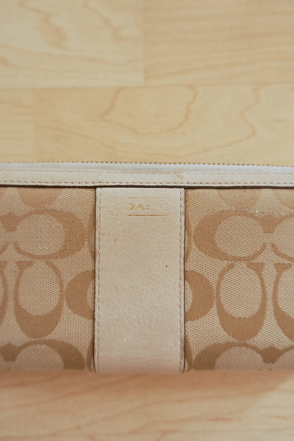 Coach Vintage Long Wallet Cream Beige Leather Monogram Zip Around Purse Gold Zip