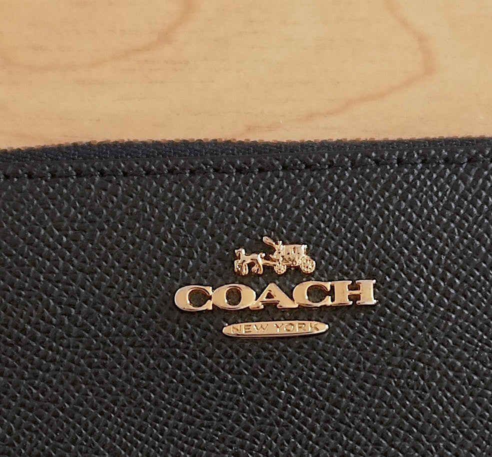 Coach Wallet Vintage Navy Blue Leather Zip around purse Gold Logo Zip Women's