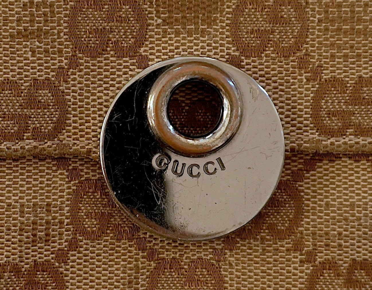 Gucci Wallet Vintage Beige Brown Canvas Leather GG Print Monogram Silver Horsebit Circle Clasp