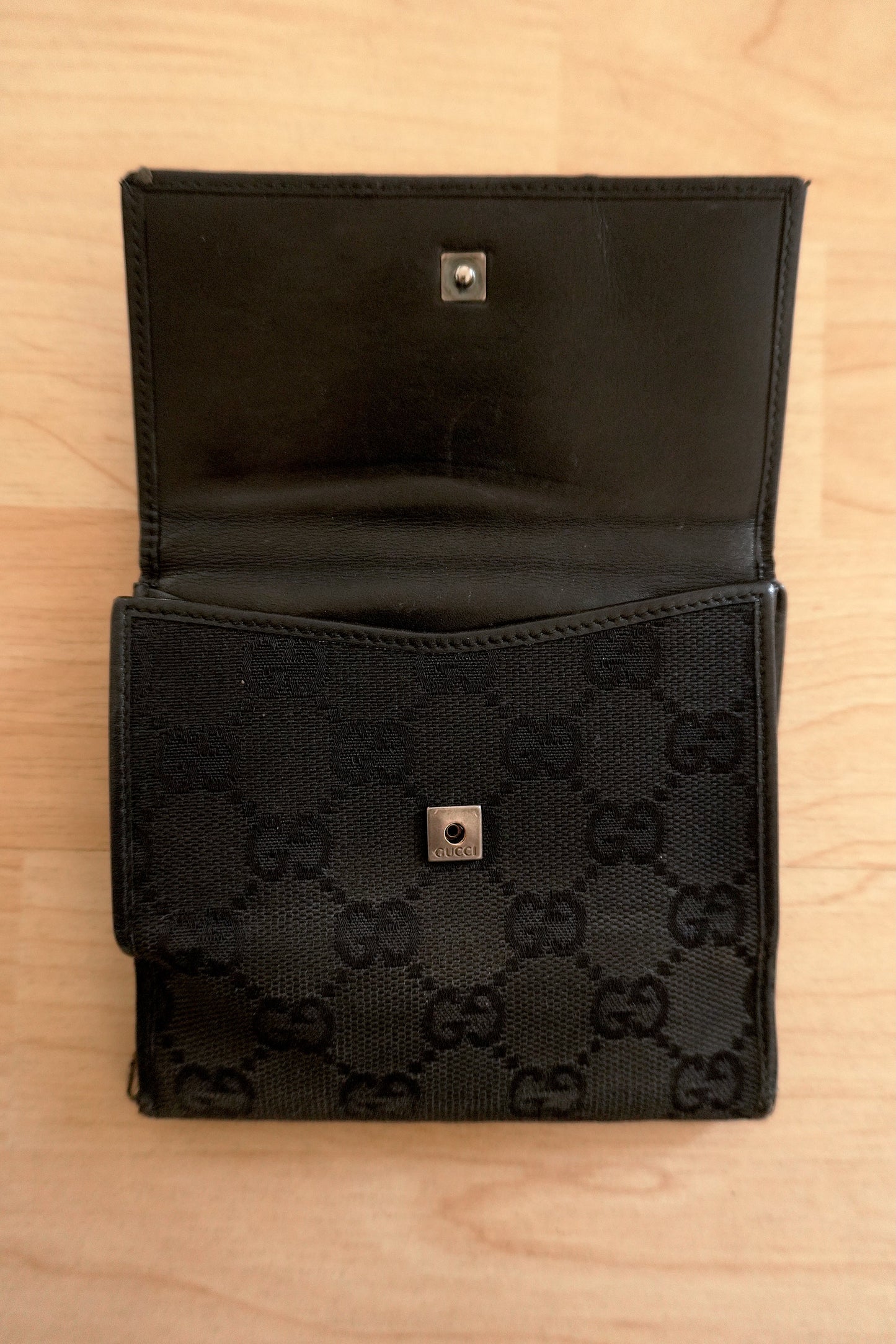 Gucci Vintage Wallet Black GG Canvas Leather Silver Metal Logo Bifold Unisex