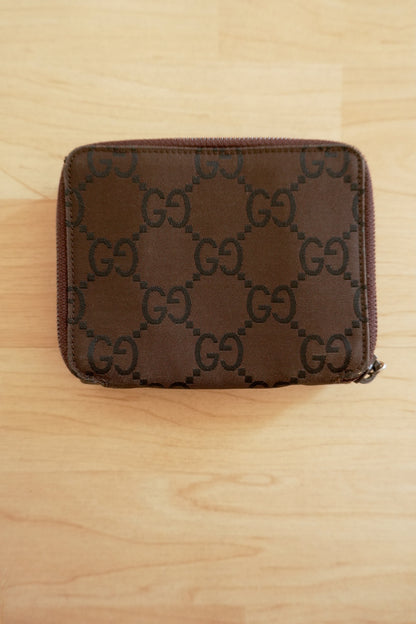 Gucci Wallet Vintage 90's Brown Canvas Leather Zip Around Purse GG Monogram Bifold Women's