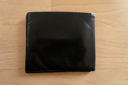 Gucci Vintage Wallet Black Leather Bifold Men's Card Slots Coin Compartment