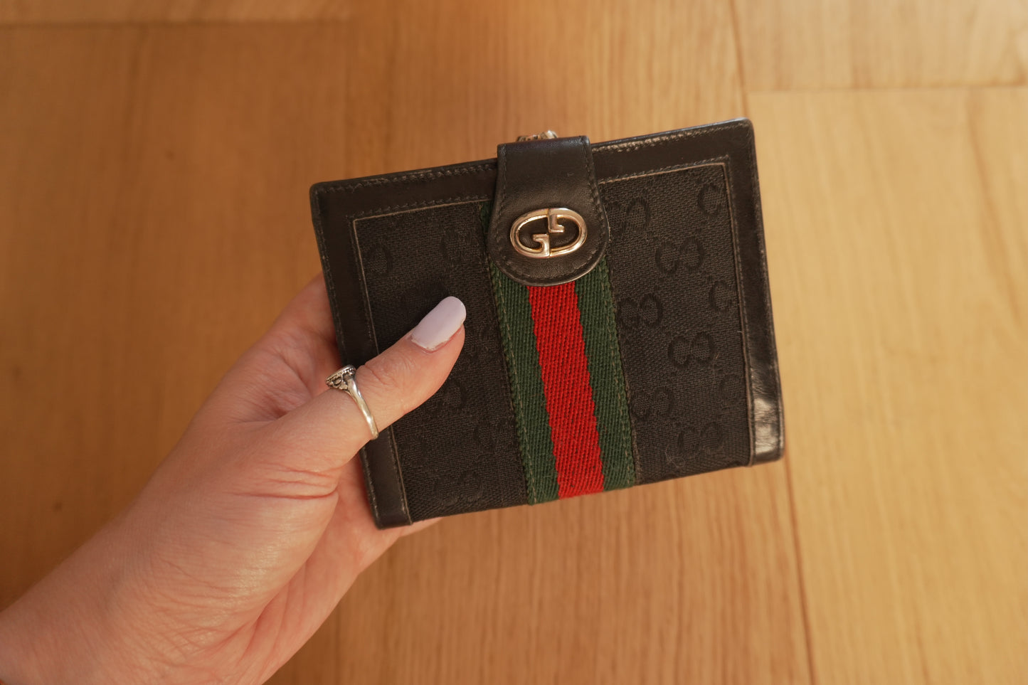 Vintage Gucci GG Canvas Wallet Black Leather Web Stripe Silver Logo Monogram