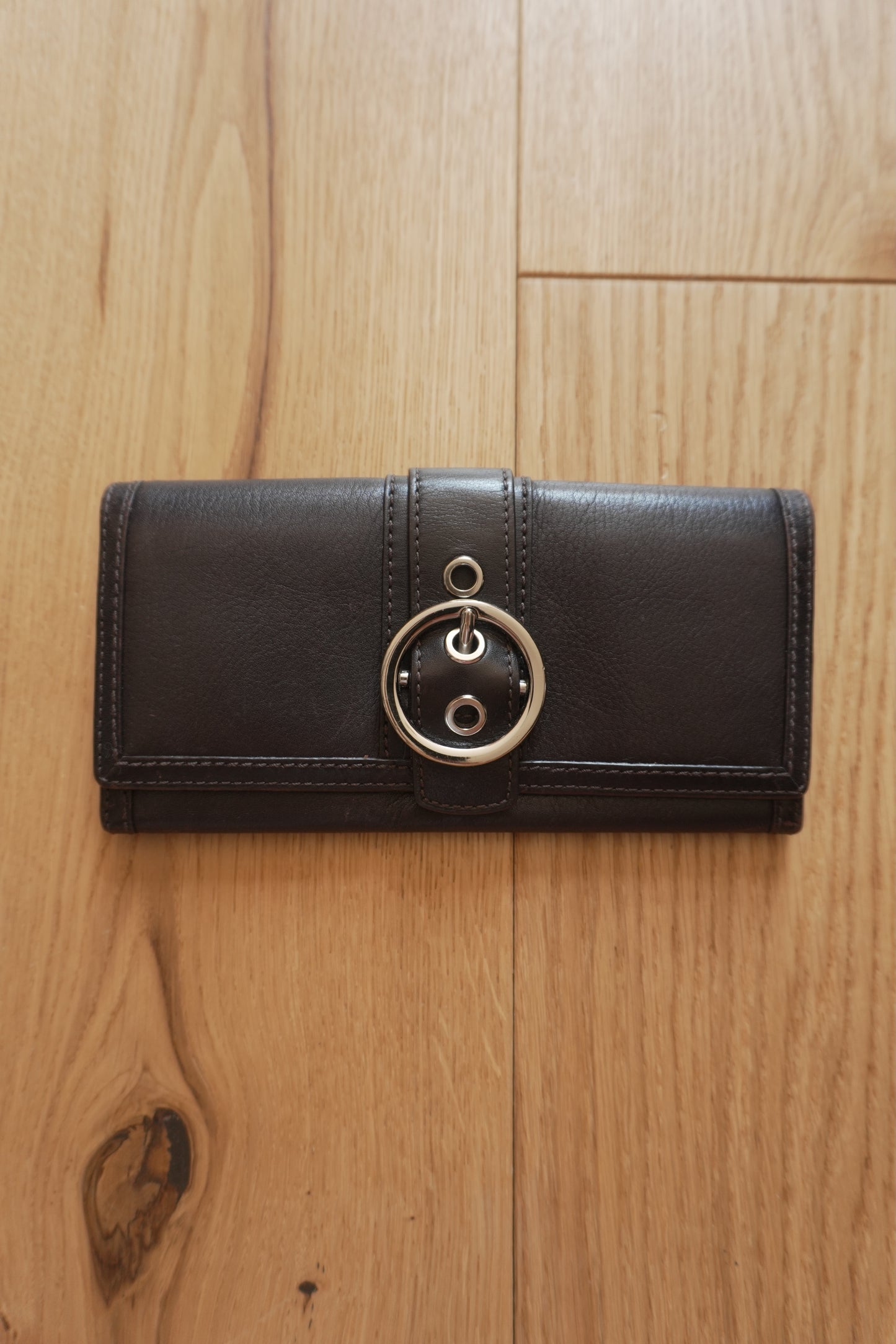 Coach Vintage Wallet Y2K Black Leather Flap Purse Silver Buckle Coin Pocket 2000