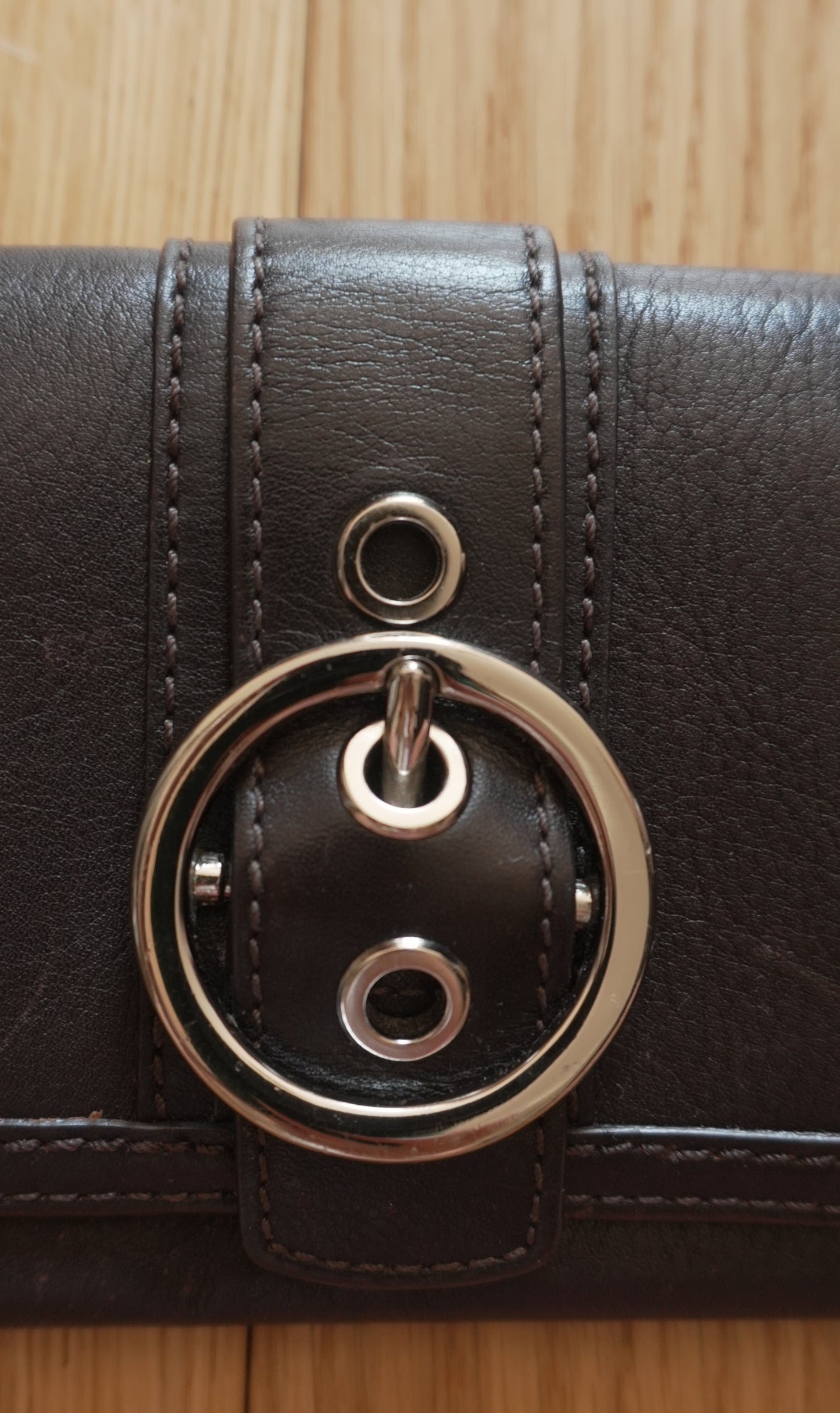 Coach Vintage Wallet Y2K Black Leather Flap Purse Silver Buckle Coin Pocket 2000