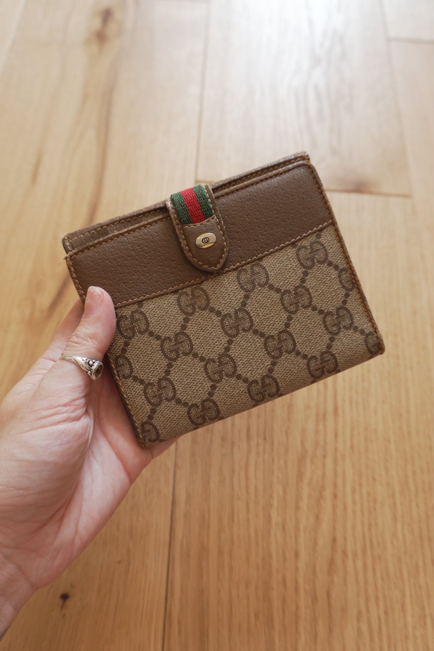 Vintage Gucci GG Wallet Brown Leather Sherry Web Stripe Bifold Men’s Gold Logo