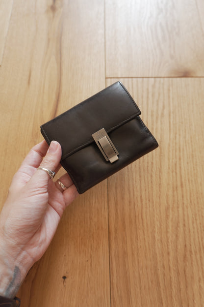 Gucci Vintage Wallet Black Leather Silver Clasp Bifold Stud Fastening Men's