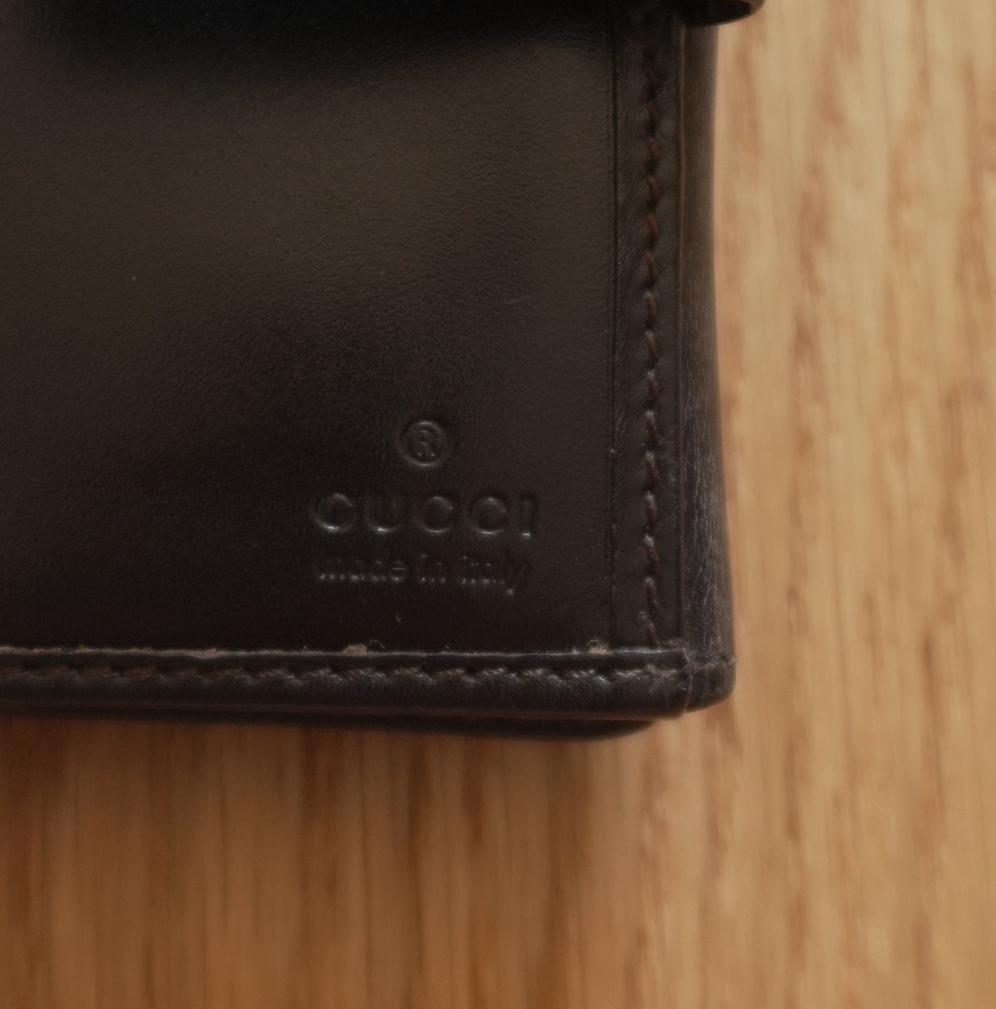 Gucci Vintage Wallet Black Leather Silver Clasp Bifold Stud Fastening Men's