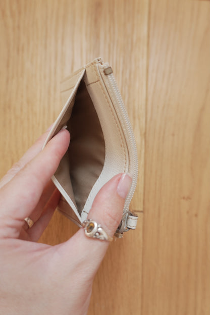 Vintage Coach Coin Purse White Cream Leather Zip Pouch Keychain Small Wallet